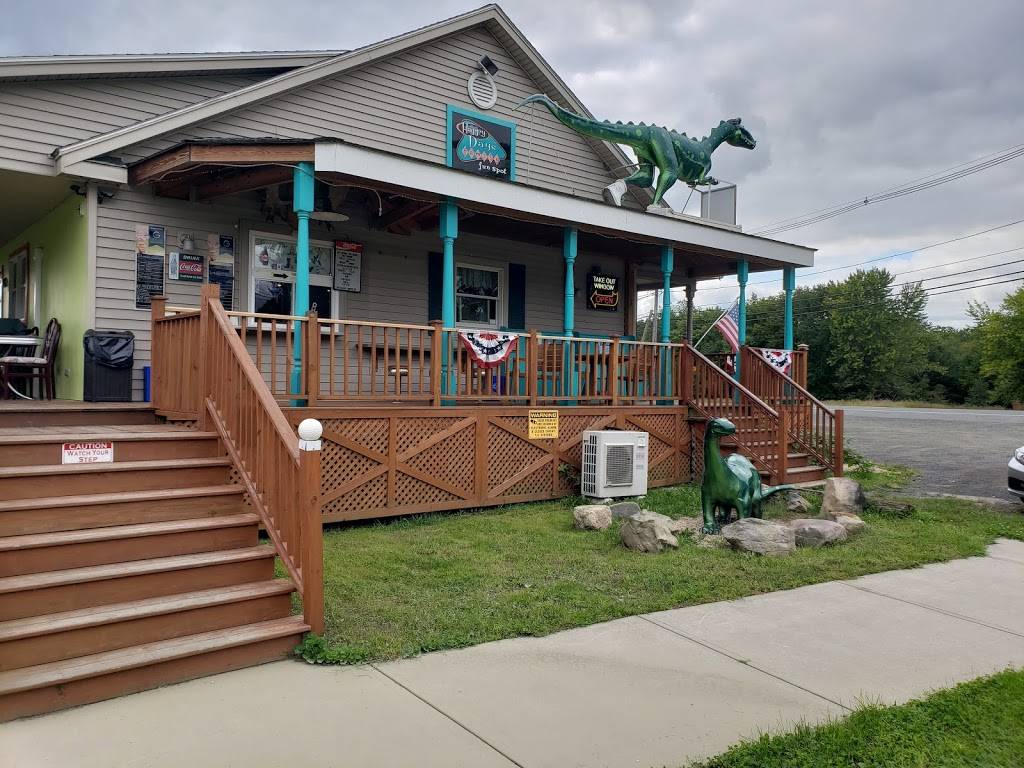 Happy Days Family Fun Spot | restaurant | 172 W State St, Granby, MA 01033, USA | 4134679073 OR +1 413-467-9073