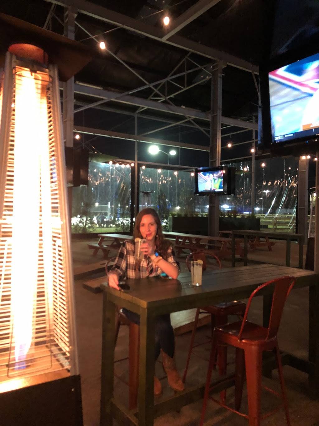 Powder Keg | restaurant | 1300 Brittmoore Rd, Houston, TX 77043, USA | 8329789858 OR +1 832-978-9858