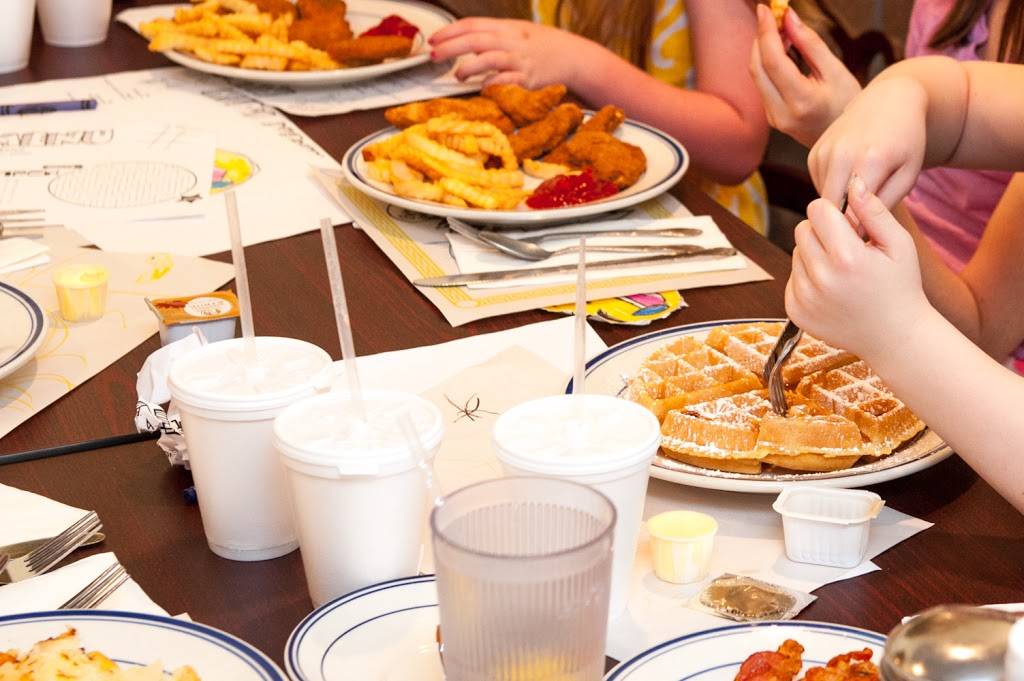 Angels Restaurant | restaurant | 2222 Silverside Rd, Wilmington, DE 19810, USA | 3024790138 OR +1 302-479-0138