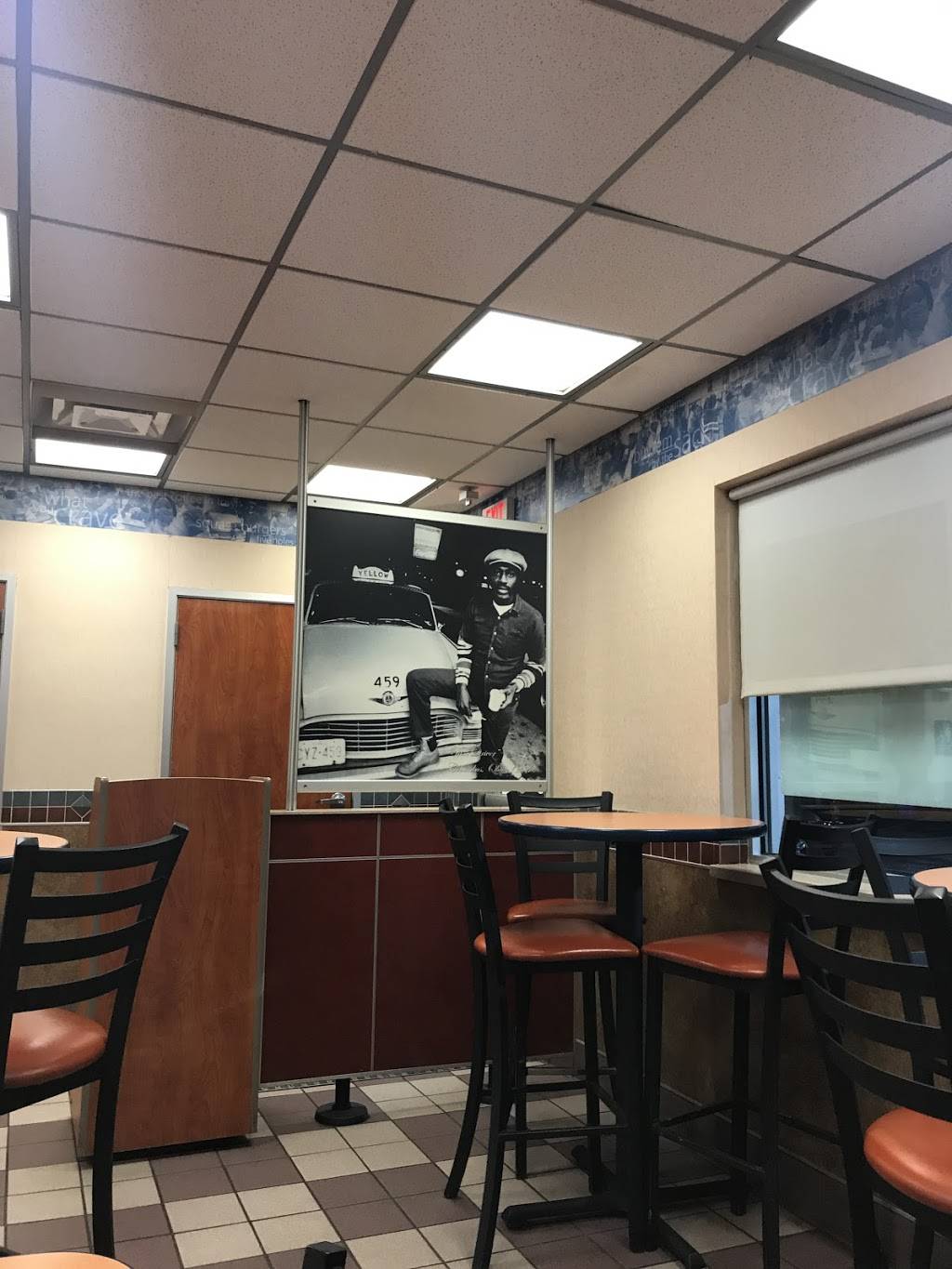 White Castle | restaurant | 5520 National Turnpike, Louisville, KY 40214, USA | 5023618414 OR +1 502-361-8414