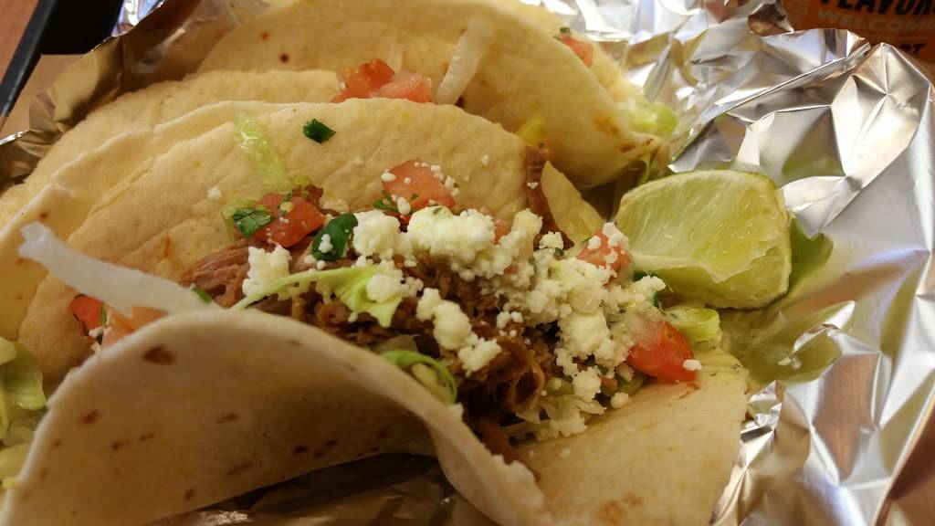 Taco Johns | restaurant | 1635 N Lincoln Ave, Loveland, CO 80538, USA | 9706672066 OR +1 970-667-2066