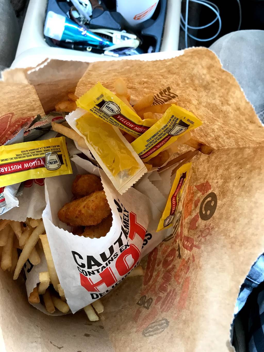 Wienerschnitzel | restaurant | 3602 John Stockbauer Dr, Victoria, TX 77907, USA | 3615783132 OR +1 361-578-3132