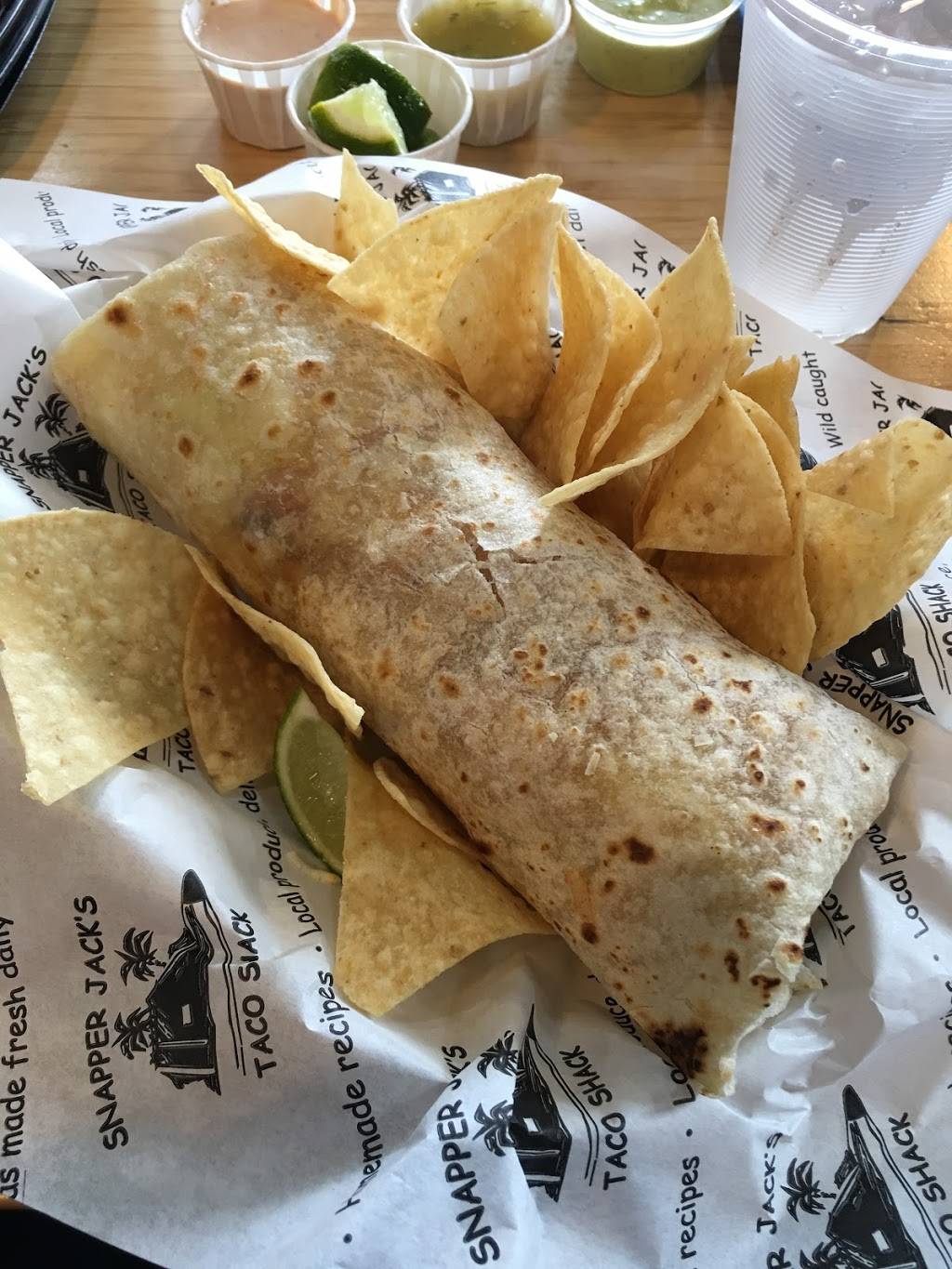 Snapper Jacks Taco Shack | restaurant | 533 E Main St, Ventura, CA 93001, USA | 8056484555 OR +1 805-648-4555