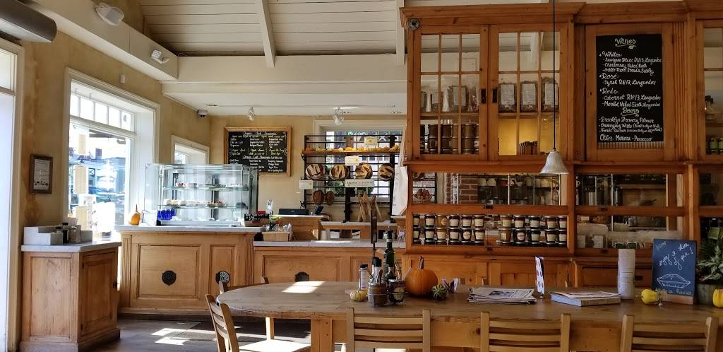 Le Pain Quotidien | restaurant | 81 Elm St, New Canaan, CT 06840, USA | 2039204143 OR +1 203-920-4143