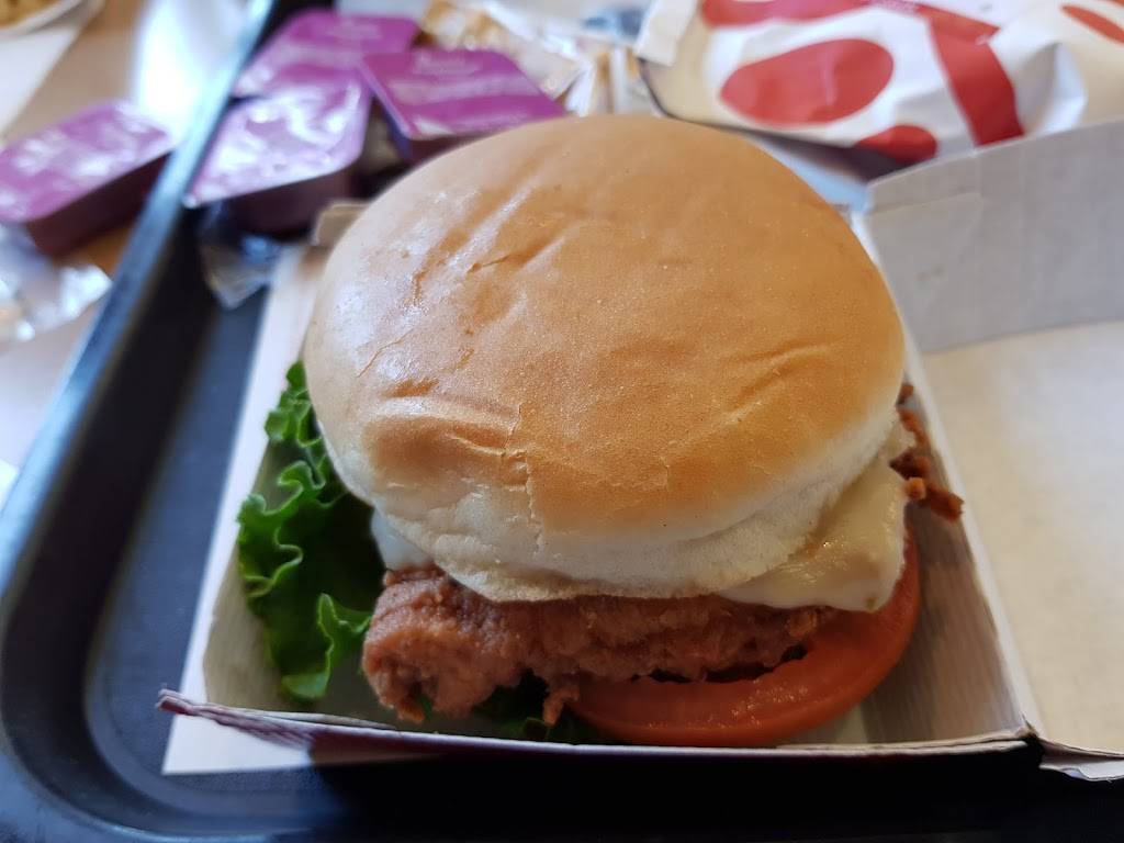 Chick-fil-A | restaurant | 6203 N Illinois St, Fairview Heights, IL 62208, USA | 6183972200 OR +1 618-397-2200