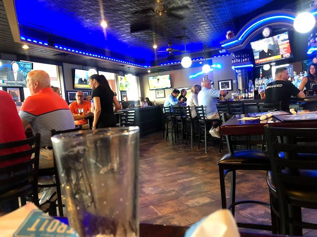 Old Detroit Burger Bar | restaurant | 3946 Rochester Rd, Troy, MI 48083, USA | 2482477962 OR +1 248-247-7962