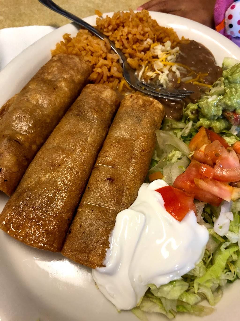 Arandas Mexican Grill | restaurant | 406 SW Lee Blvd, Lawton, OK 73501, USA | 5803551718 OR +1 580-355-1718