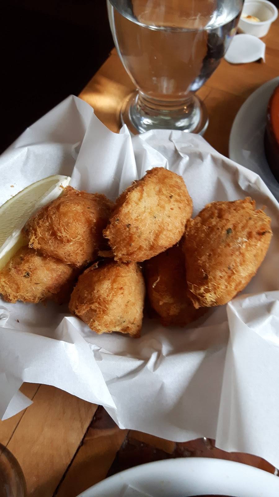 La Bodega | restaurant | 3698 Rue Principale, Dunham, QC J0E 1M0, Canada | 4502840580 OR +1 450-284-0580