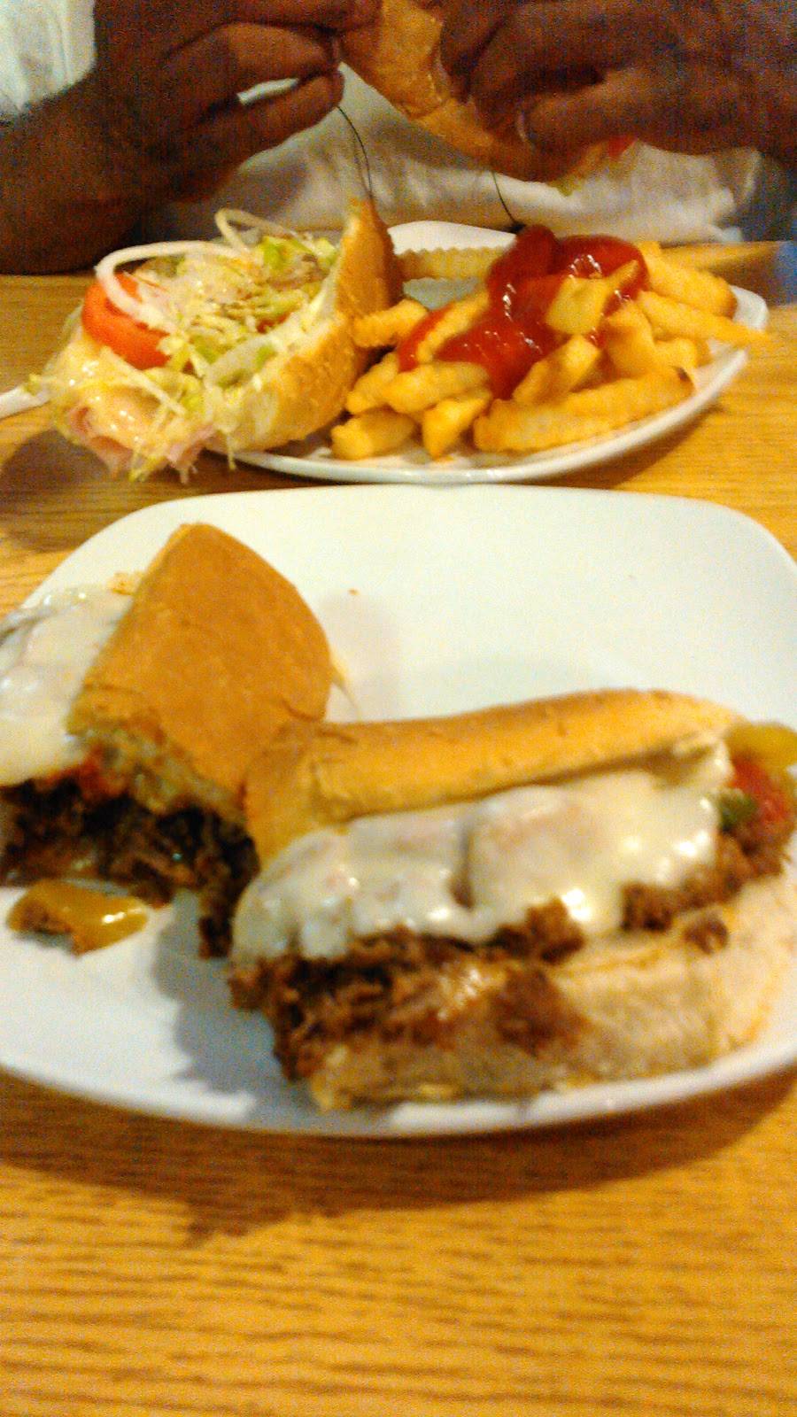 Bella Pizza & Italian Restaurant | restaurant | 1673 Tappahannock Blvd, Tappahannock, VA 22560, USA | 8042949536 OR +1 804-294-9536