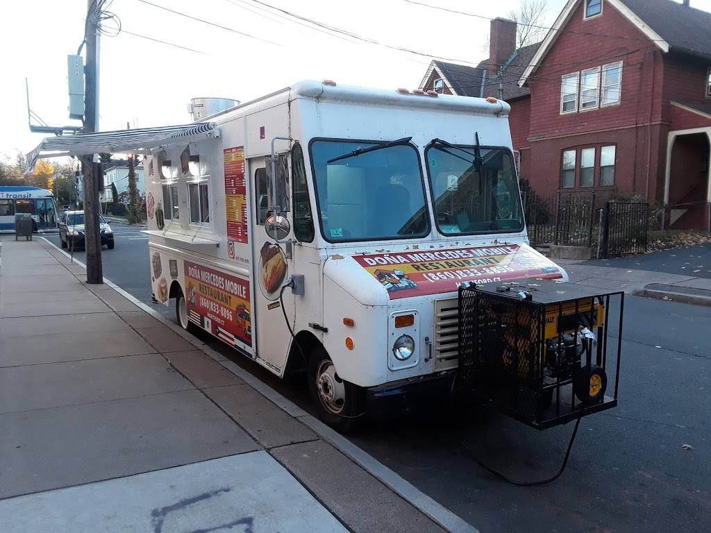 Dona Mercedes Mobile Restaurant | restaurant | Putnam St & Park St intersection, Hartford, CT 06106, USA | 8608338896 OR +1 860-833-8896