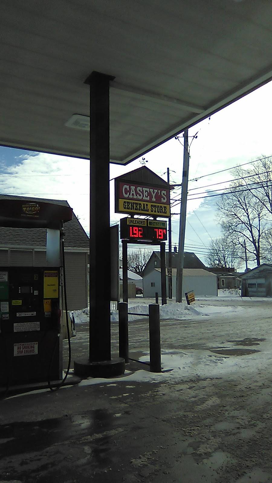 Caseys |  | 210 W Center Cross St, Edinburgh, IN 46124, USA | 8125266545 OR +1 812-526-6545