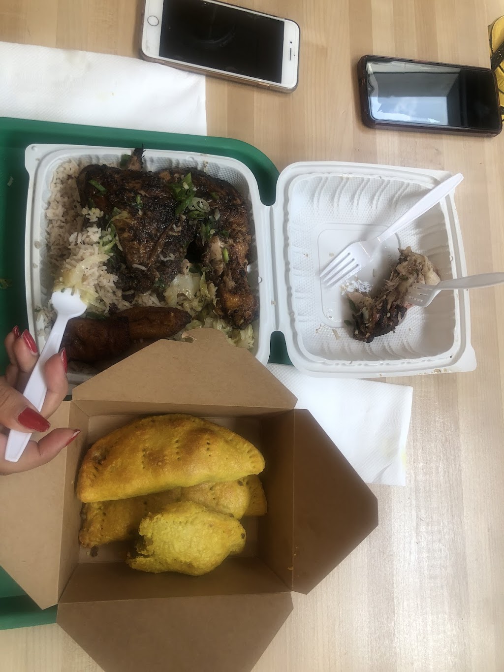 Caribbean Gourmet | restaurant | 264 S Mission Dr, San Gabriel, CA 91776, USA | 6267704004 OR +1 626-770-4004