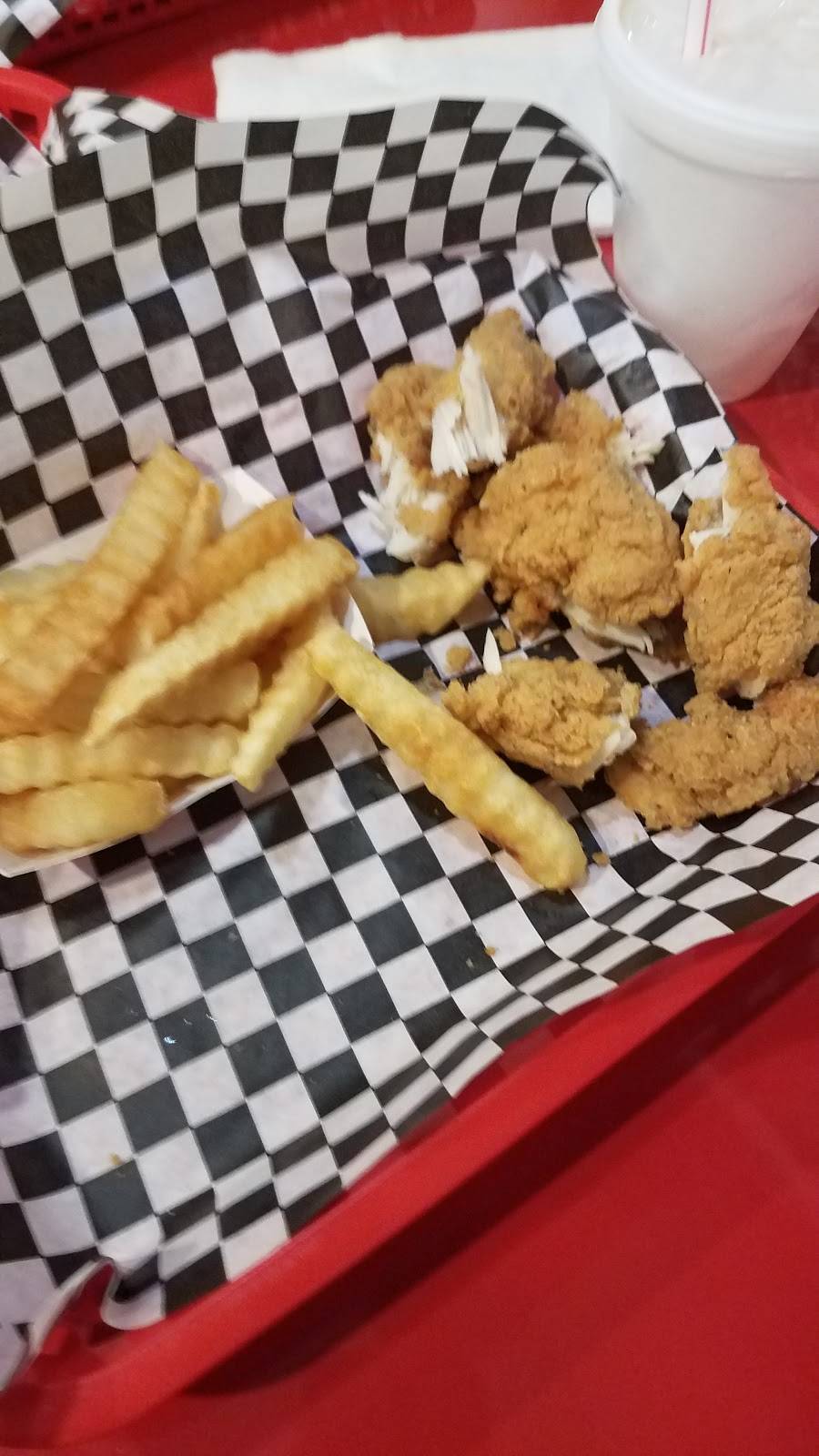 Park Road Soda Shoppe | restaurant | 800 Rogers Lake Rd, Kannapolis, NC 28081, USA | 7049330062 OR +1 704-933-0062