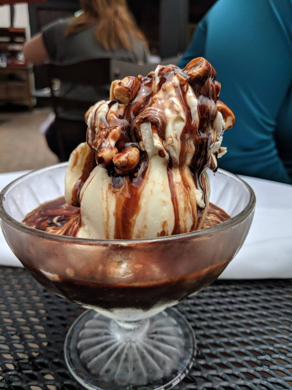 Tam OShanter | restaurant | 2980 Los Feliz Blvd, Los Angeles, CA 90039, USA | 3236640228 OR +1 323-664-0228