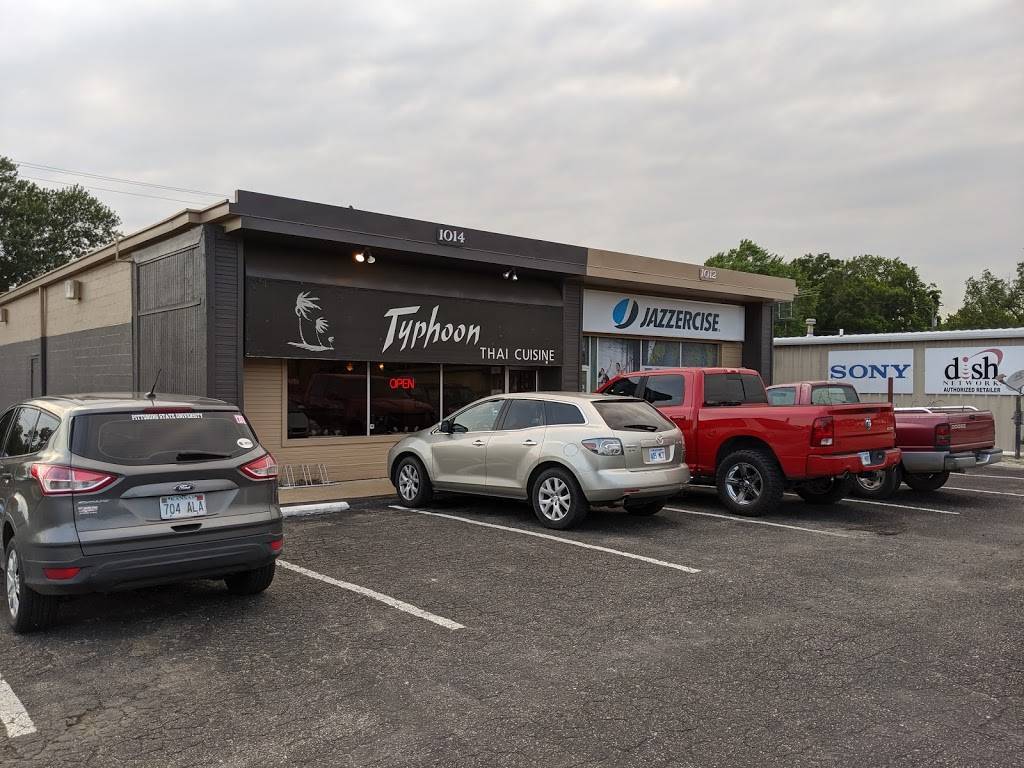 Typhoon Thai Cuisine | restaurant | 1014 S Broadway St, Pittsburg, KS 66762, USA | 6202329900 OR +1 620-232-9900