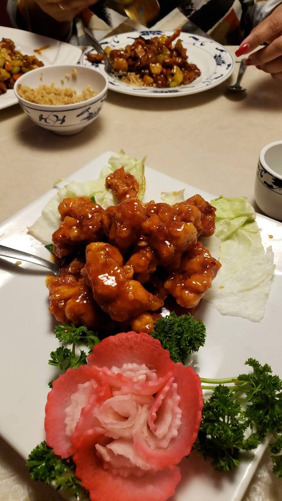 Yen Ching Restaurant | restaurant | 6601 Midlothian Turnpike, Richmond, VA 23225, USA | 8042767430 OR +1 804-276-7430