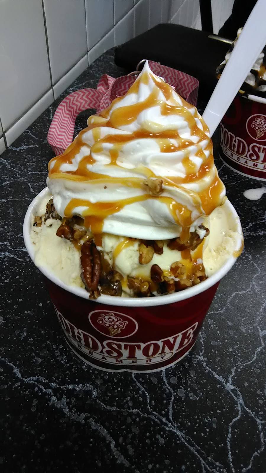 Cold Stone Creamery | bakery | 3105 Northline Ave, Greensboro, NC 27408, USA | 3362946100 OR +1 336-294-6100