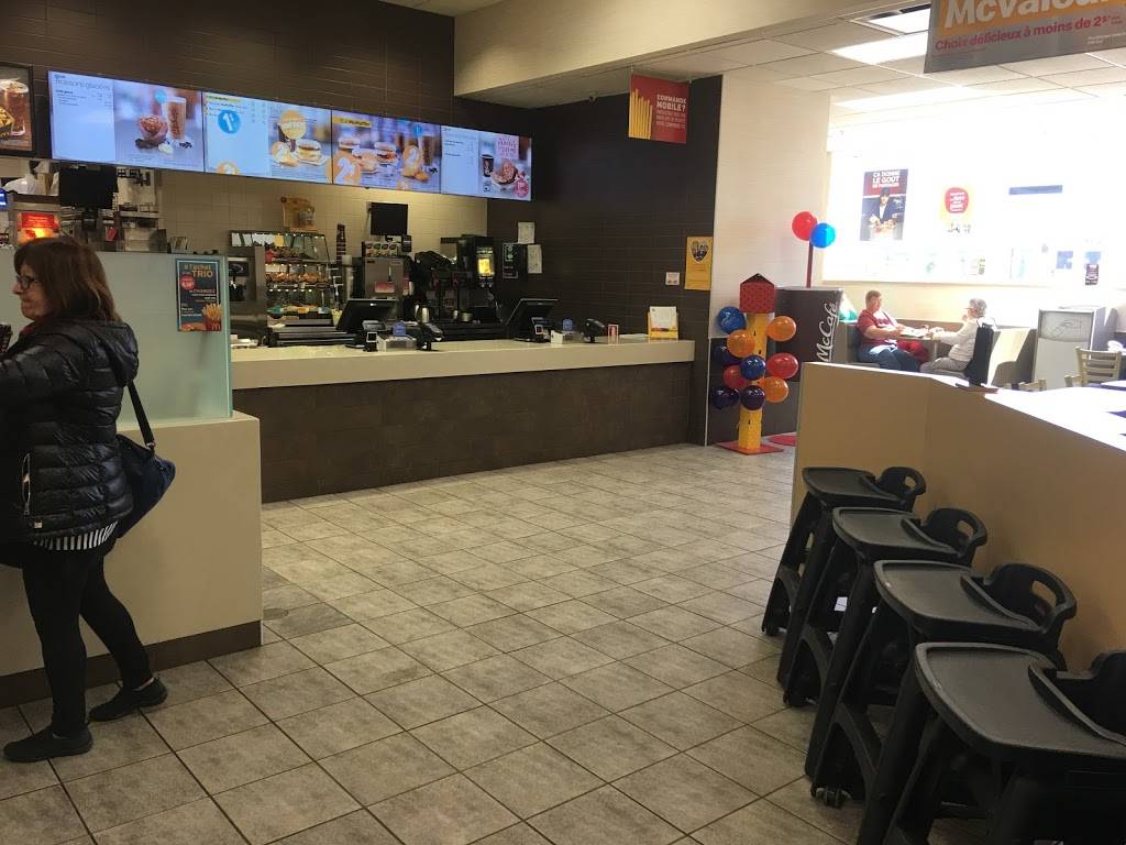 McDonalds | cafe | 3050 Autoroute Félix-Leclerc, Vaudreuil-Dorion, QC J7V 0H1, Canada | 4504244059 OR +1 450-424-4059