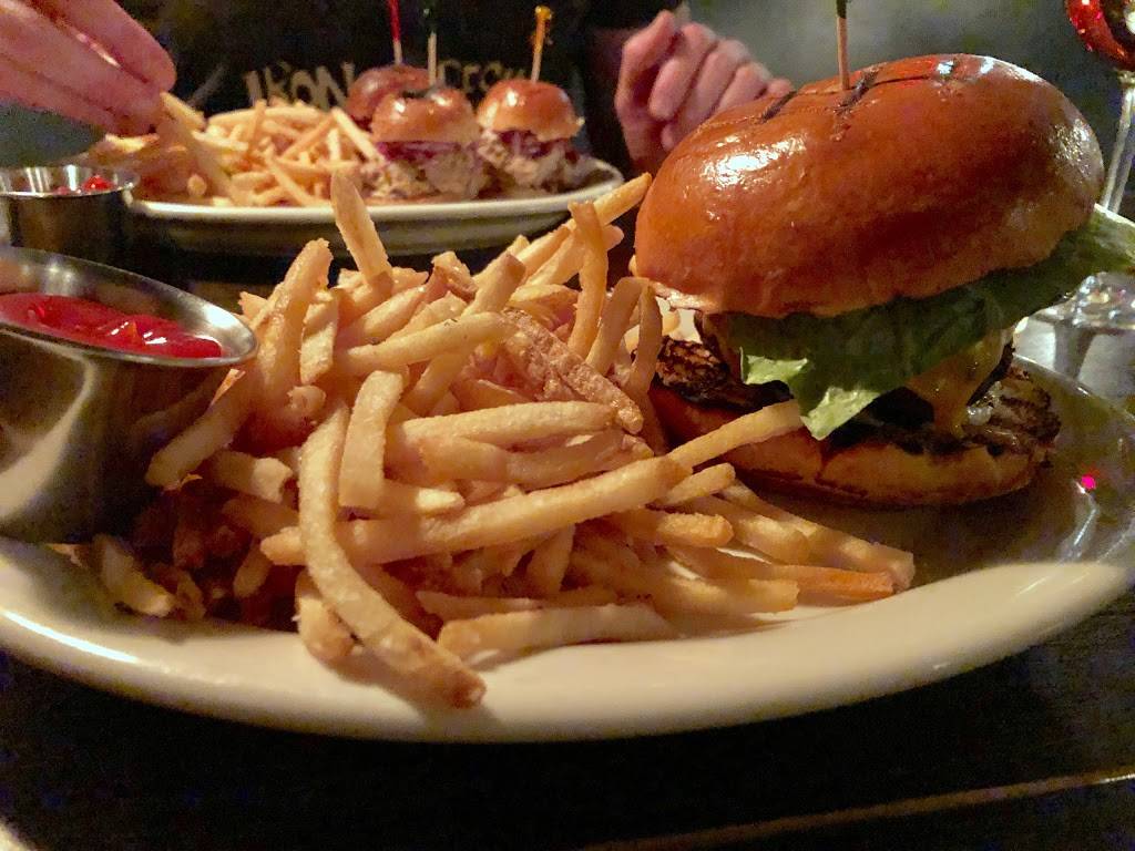 Petworth Citizen & Reading Room | restaurant | 829 Upshur St NW, Washington, DC 20011, USA | 2027222939 OR +1 202-722-2939