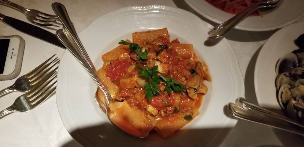 Sette Mezzo | restaurant | 969 Lexington Ave, New York, NY 10021, USA | 2124720400 OR +1 212-472-0400