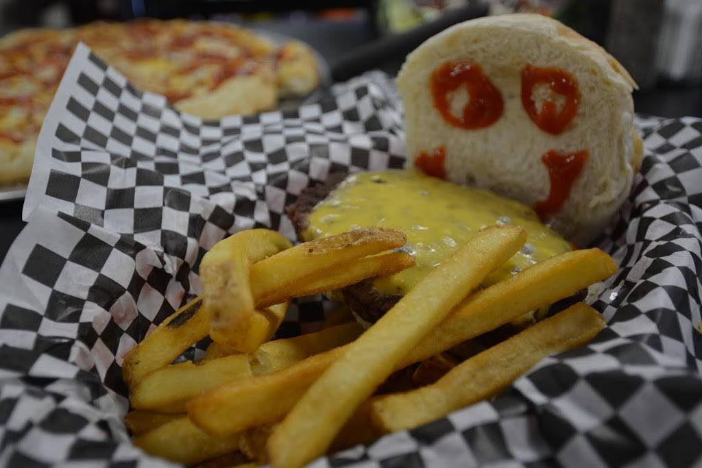 The Alley | restaurant | 499 Oakland Dr, Oakland, MD 21550, USA | 3013343040 OR +1 301-334-3040