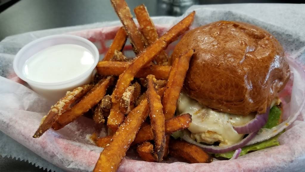 Ice Cream Heaven & BBQ Cottage | restaurant | 5890 Derry St, Harrisburg, PA 17111, USA | 7175644176 OR +1 717-564-4176