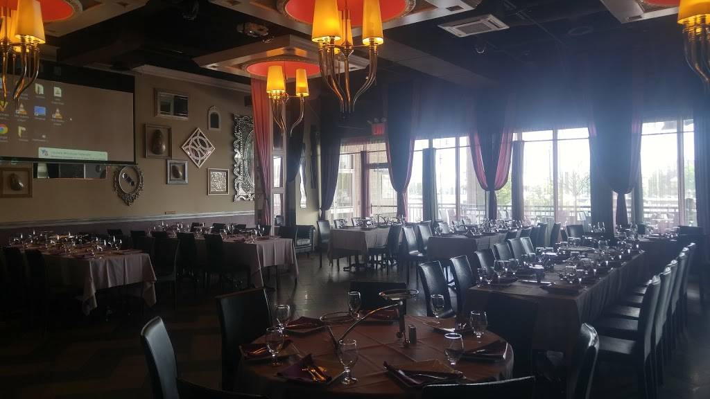 Amberjack V | restaurant | 2100 Emmons Ave, Brooklyn, NY 11235, USA | 7183323200 OR +1 718-332-3200