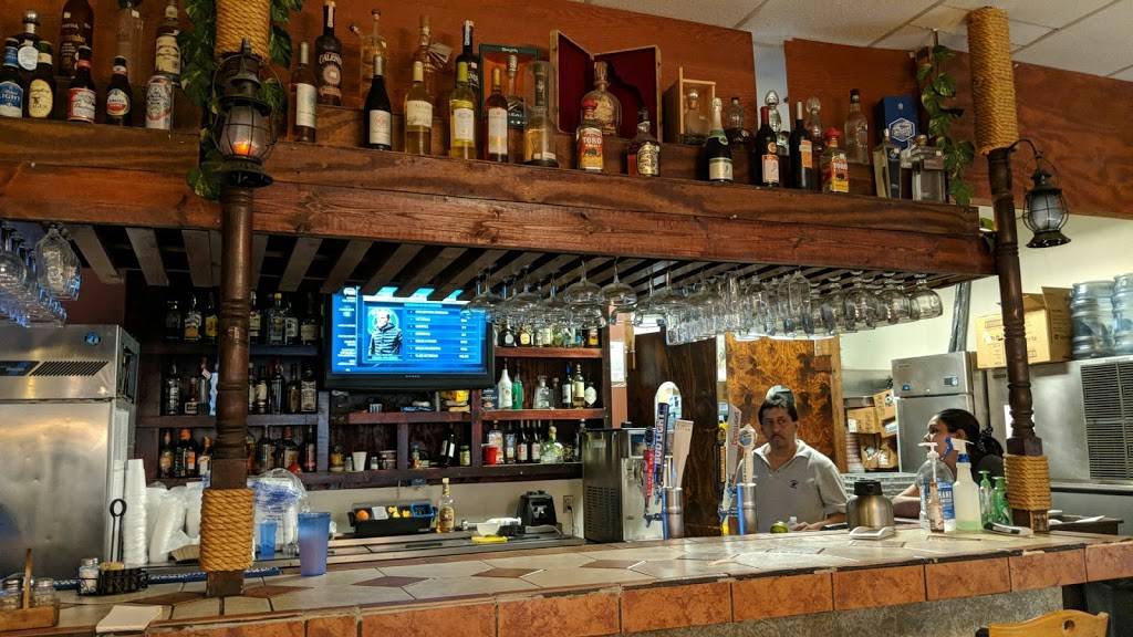 Alejandros Mexican Grill - Hollins | restaurant | 7212 Williamson Rd, Roanoke, VA 24019, USA | 5409045825 OR +1 540-904-5825