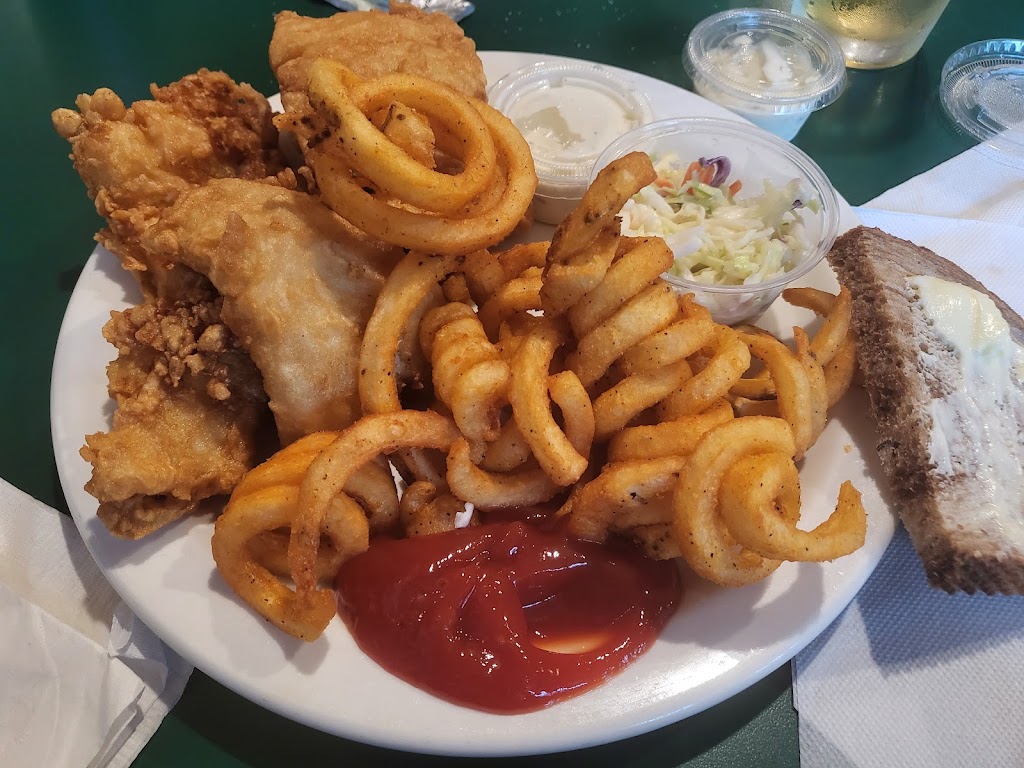 In Cahoots & Co | restaurant | S43W31325 WI-83, Genesee Depot, WI 53127, USA | 2629682399 OR +1 262-968-2399