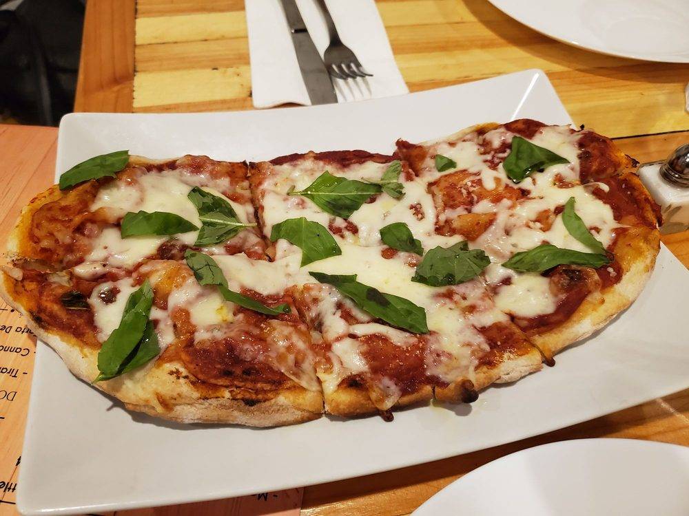 Travertino | restaurant | 118 E 116th St, New York, NY 10029, USA | 6468640040 OR +1 646-864-0040