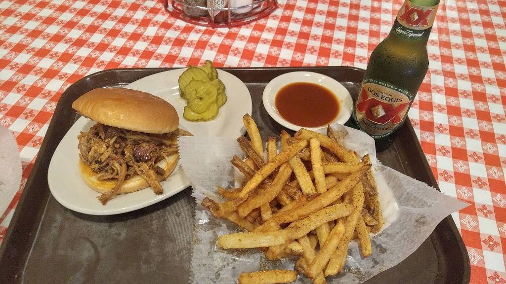 Cousins Bar-B-Q | restaurant | 5125 Bryant Irvin Rd, Fort Worth, TX 76132, USA | 8173463999 OR +1 817-346-3999