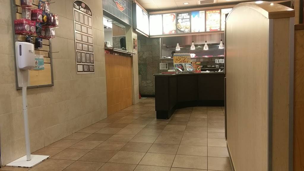 Dairy Queen Store | restaurant | 5611 Hwy 6 N, Houston, TX 77084, USA | 2813454700 OR +1 281-345-4700