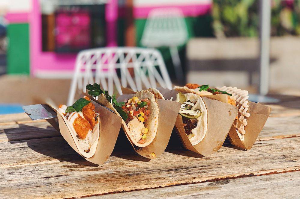 Velvet Taco | restaurant | 3012 N Henderson Ave, Dallas, TX 75206, USA | 2148238358 OR +1 214-823-8358