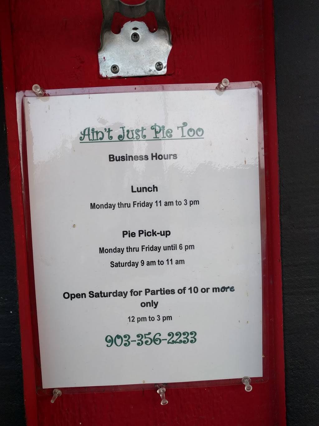 Aint Just Pie Too | restaurant | 108 E Main St, Quinlan, TX 75474, USA | 9033562233 OR +1 903-356-2233