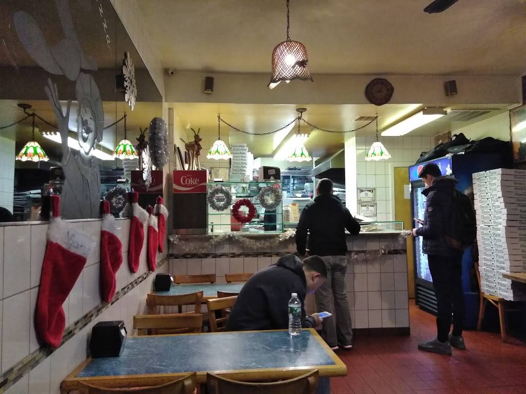 Ciccio Pizza | restaurant | 207 Avenue U, Brooklyn, NY 11223, USA | 7183729695 OR +1 718-372-9695