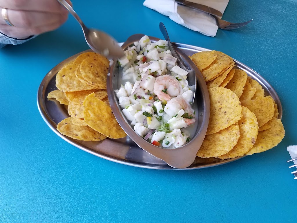 Land & Ocean | restaurant | 185 Sherman St UNIT 101, Ridgway, CO 81432, USA | 9706263663 OR +1 970-626-3663