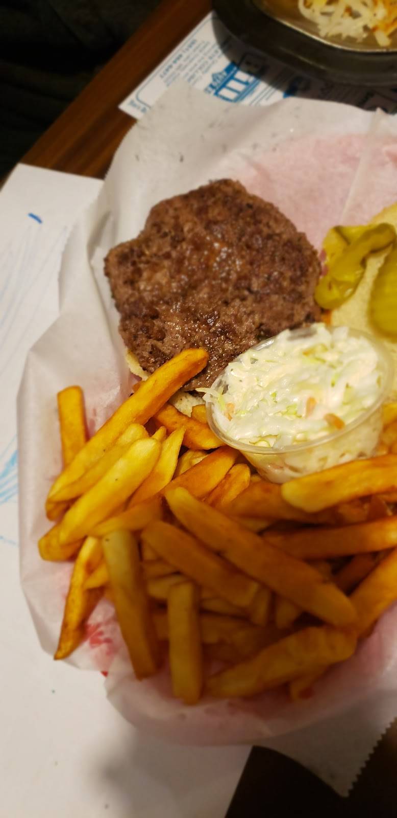 Blacksmith Lounge & Broaster | night club | 17205 Forest Blvd N, Hugo, MN 55038, USA | 6514294116 OR +1 651-429-4116