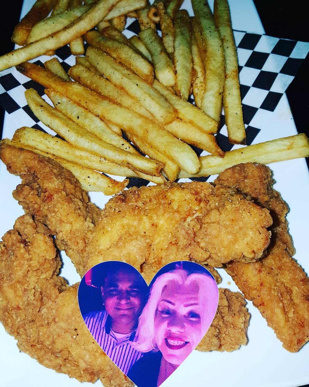 New Wave Restaurant | restaurant | 17847 Lakewood Blvd, Bellflower, CA 90706, USA | 5627908274 OR +1 562-790-8274