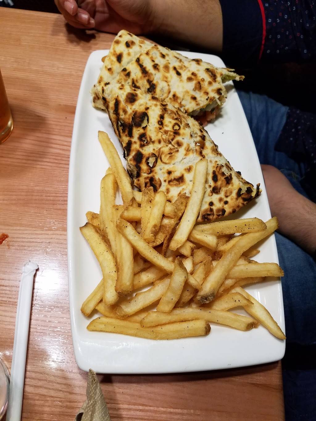 Applebees Grill + Bar | restaurant | 3894 Morse Rd, Columbus, OH 43219, USA | 6143378230 OR +1 614-337-8230