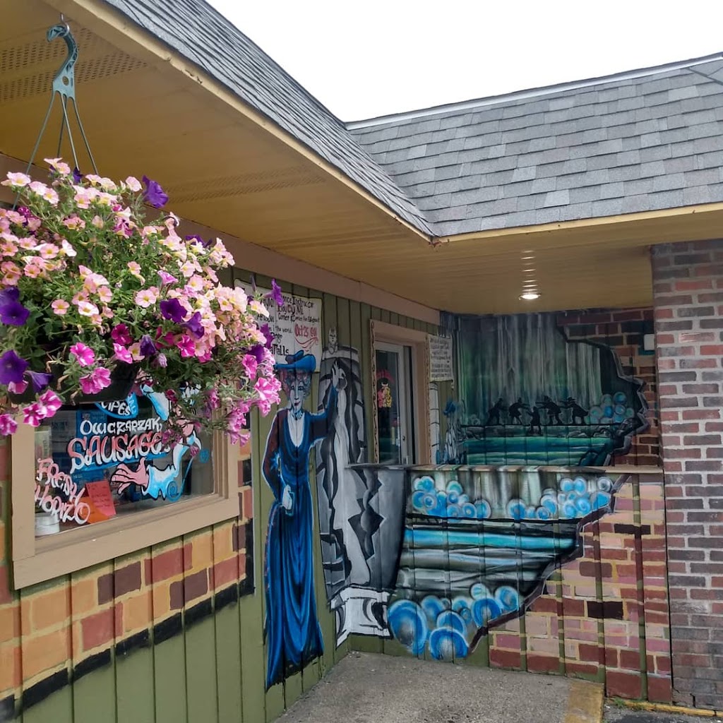 Meats & Mooore | restaurant | 1411 S Wenona St, Bay City, MI 48706, USA | 9898935413 OR +1 989-893-5413