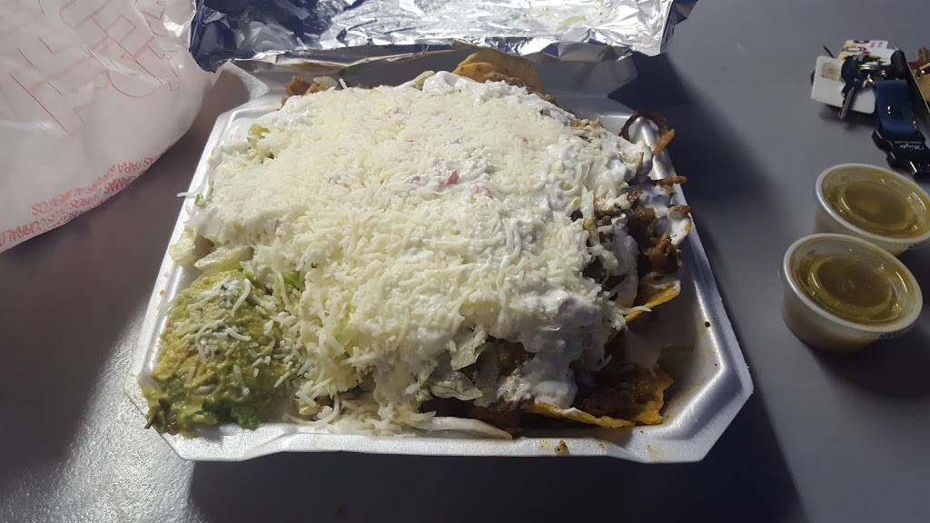 Mr Tacos | restaurant | 130 N Lewis Ave, Tulsa, OK 74110, USA | 9185826373 OR +1 918-582-6373