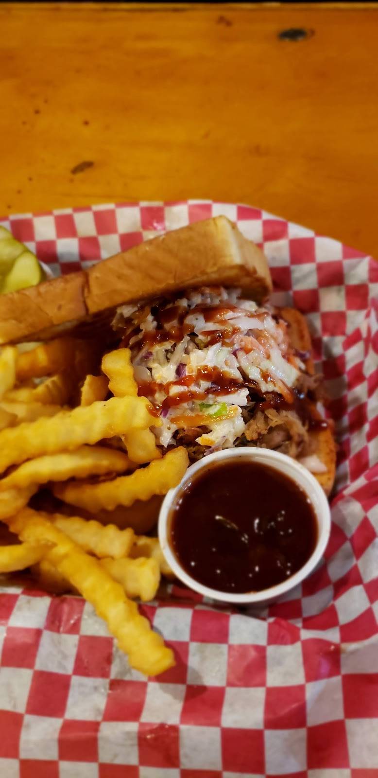 The Main Event | restaurant | 3819 State St, Bettendorf, IA 52722, USA | 5633553938 OR +1 563-355-3938