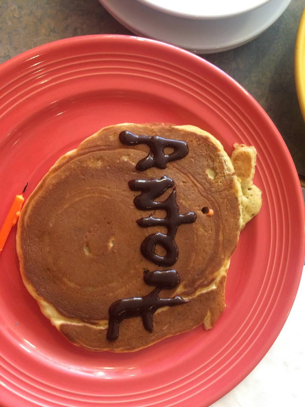 Uptown Cafe | cafe | 24 E Miner St, Arlington Heights, IL 60004, USA | 8473981720 OR +1 847-398-1720