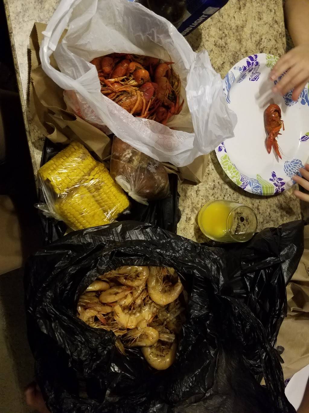 Leforts Seafood | restaurant | 6720 Lapalco Blvd # A, Marrero, LA 70072, USA | 5043483510 OR +1 504-348-3510