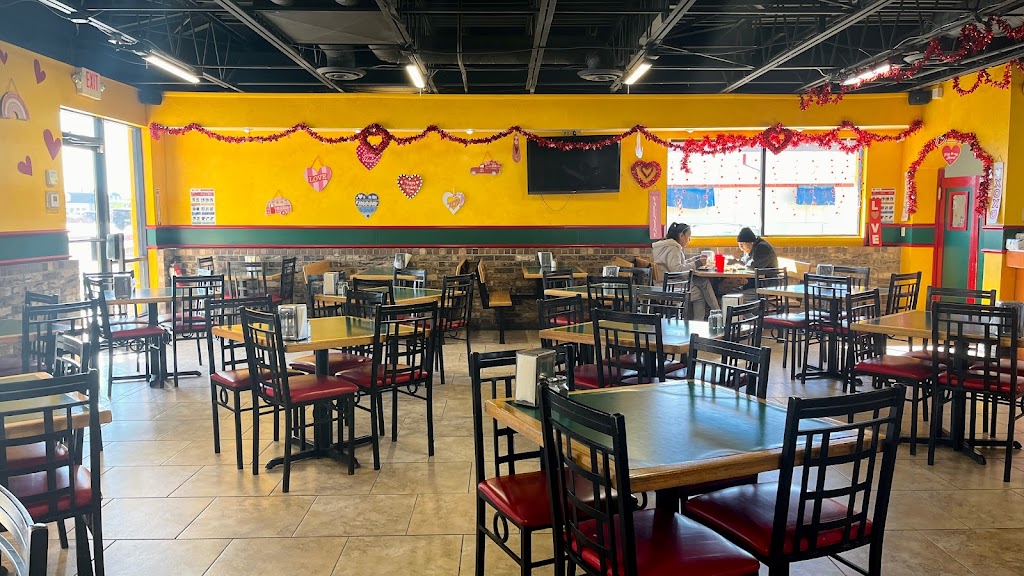 Taqueria El Cometa | restaurant | 4131 N Mesa St, El Paso, TX 79902, USA | 9152754215 OR +1 915-275-4215