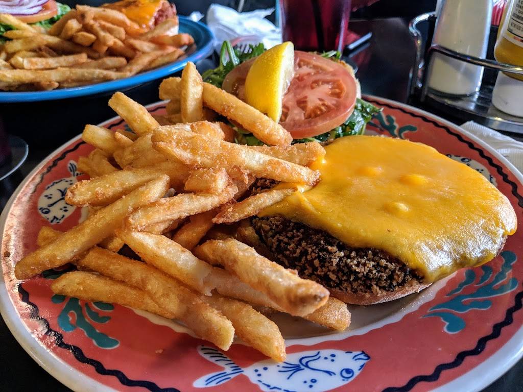 Humpys Great Alaskan Alehouse | restaurant | 610 W 6th Ave, Anchorage, AK 99501, USA | 9072762337 OR +1 907-276-2337