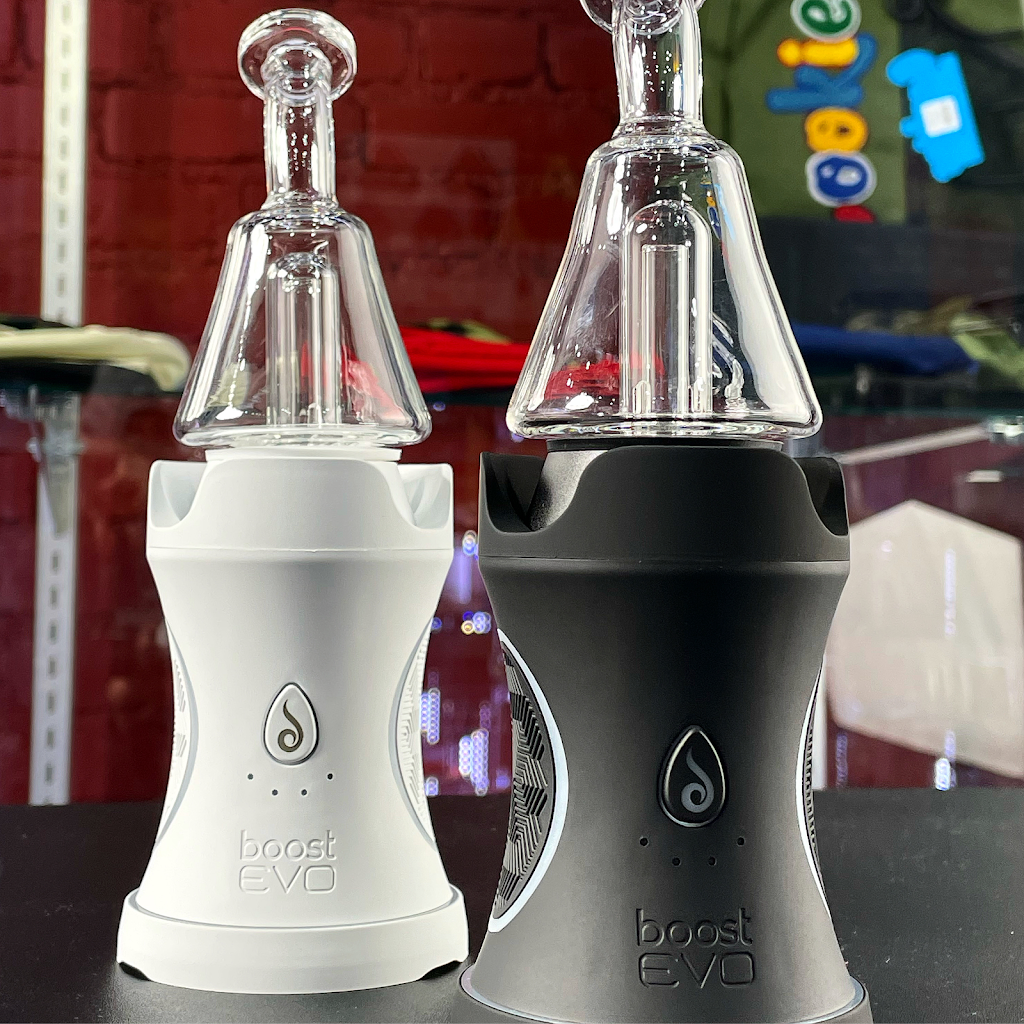 Stogz | meal takeaway | 5905 Hollywood Blvd, Los Angeles, CA 90028, USA | 2137864952 OR +1 213-786-4952