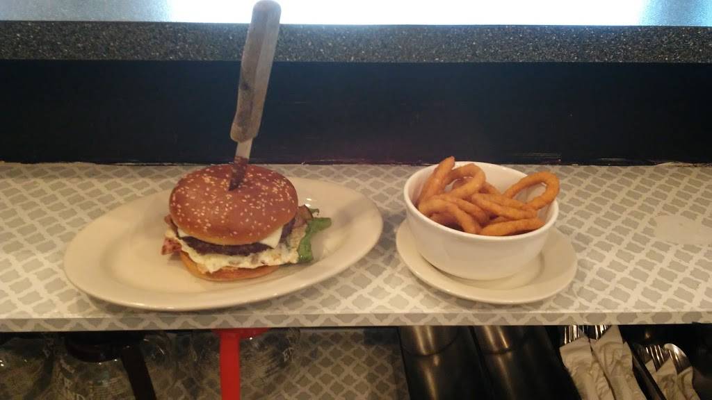 Eddys Diner | restaurant | 187 Beach St, Malden, MA 02148, USA | 7816053077 OR +1 781-605-3077