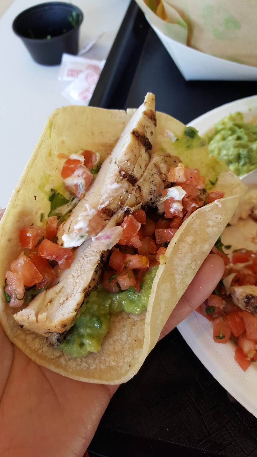 Baja Fresh Mexican Grill | restaurant | 117 Bernal Rd Ste 80, San Jose, CA 95119, USA | 4083639400 OR +1 408-363-9400