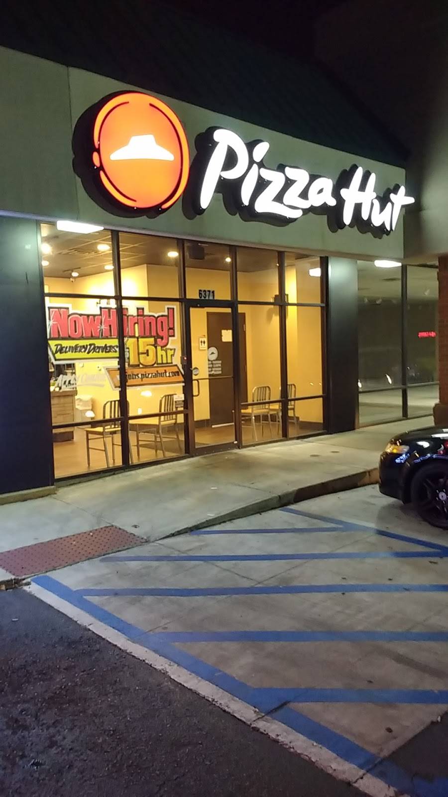 Pizza Hut | meal takeaway | 6371 Atlanta Hwy, Montgomery, AL 36117, USA | 3343966357 OR +1 334-396-6357